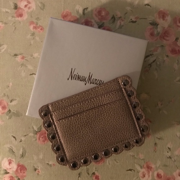 Neiman Marcus card Holder Very slim ! - Picture 5 of 7